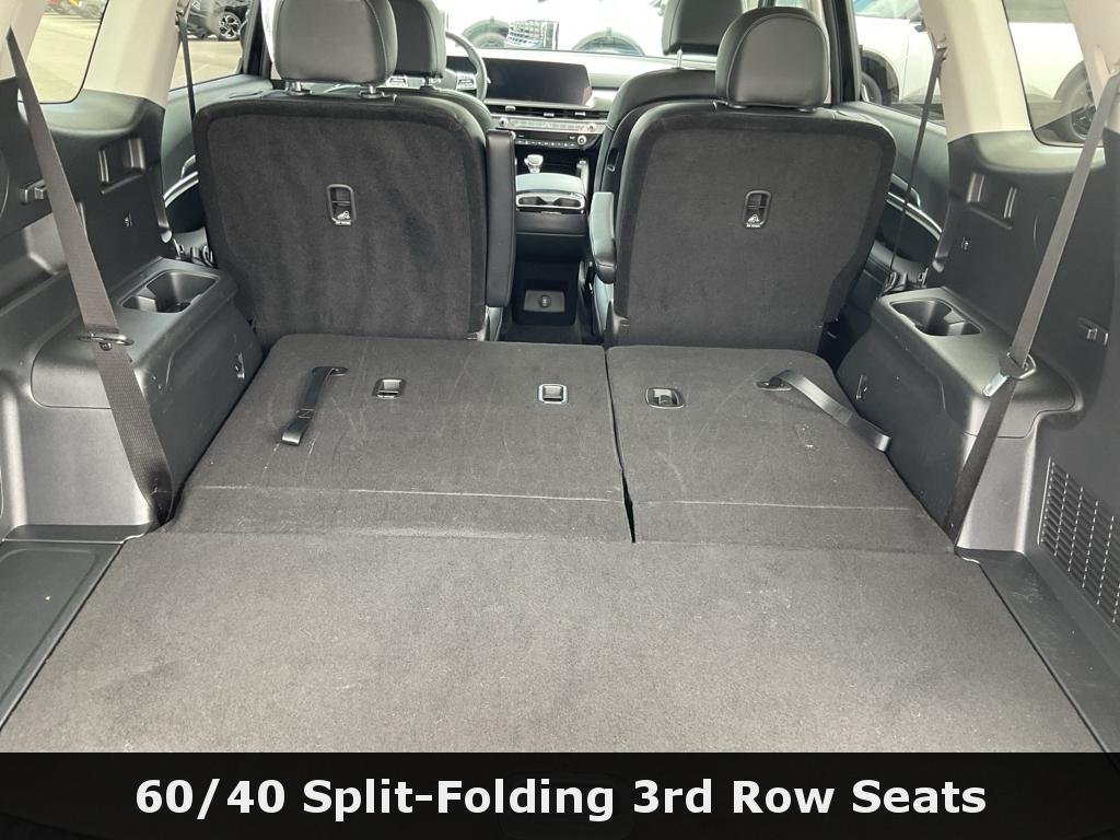 Certified Used 2024 Ebony Black Kia S image 19