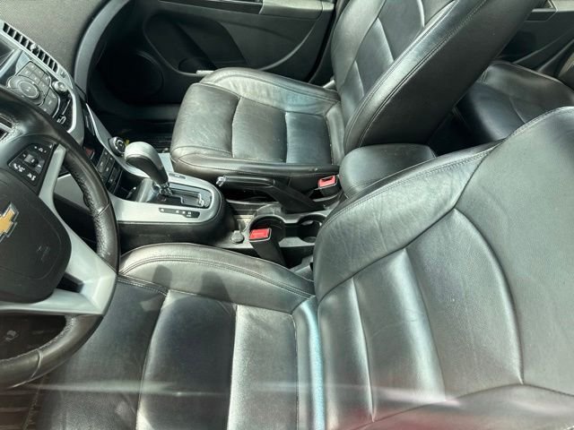 Used 2014 Red Chevrolet LTZ image 4