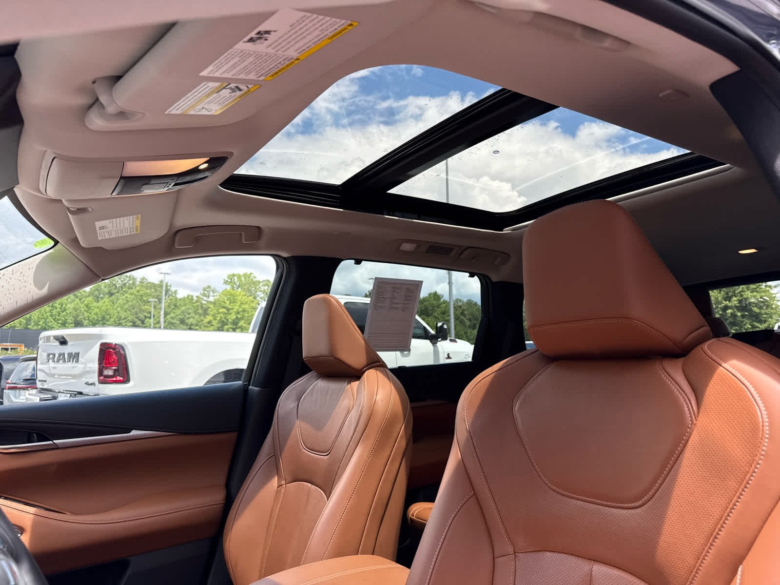 Used 2025 Moonbow Blue INFINITI SENSORY image 22
