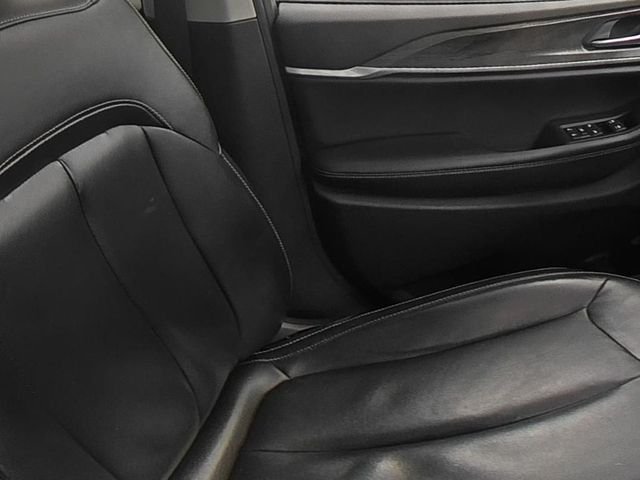 Used 2021 Silver Jeep Limited image 37