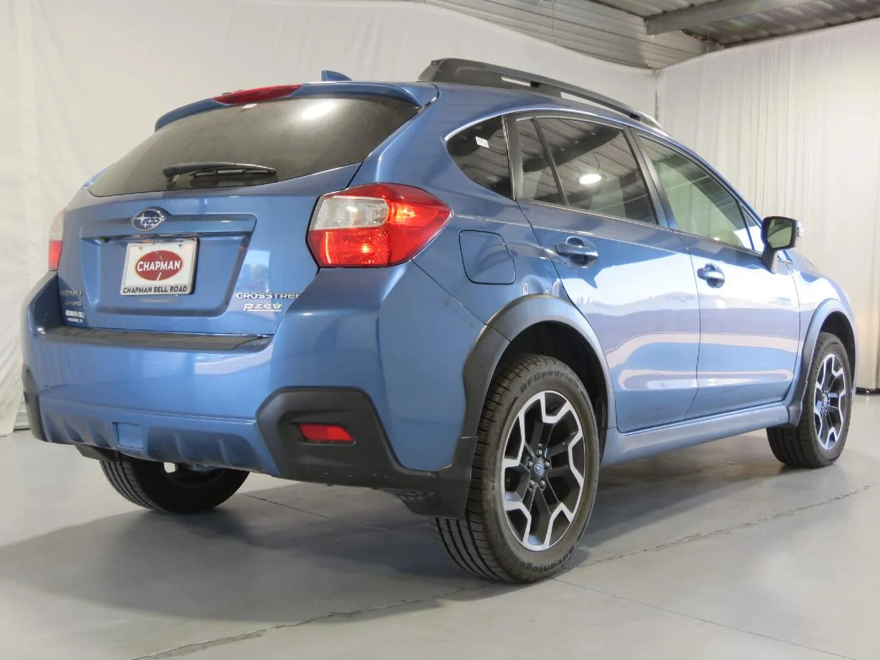 Used 2016 Quartz Blue Pearl Subaru 2.0i Limited image 4