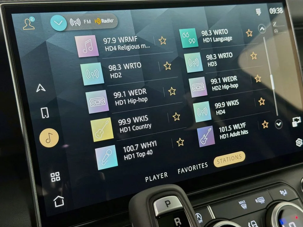 New 2026 Borasco Grey Land Rover X-Dynamic SE image 15