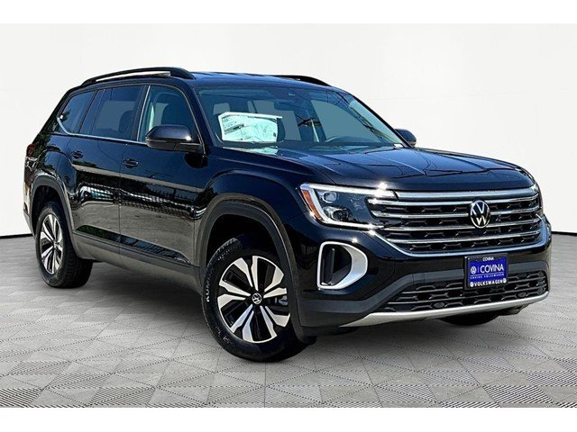 New 2026 Deep Black Pearl Volkswagen 2.0T SE image 1