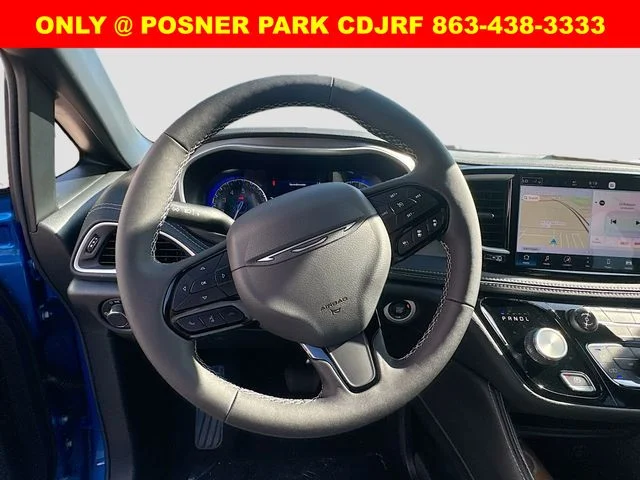 New 2027 Hydro Blue Pearl-Coat Exterior Paint Chrysler Limited image 11