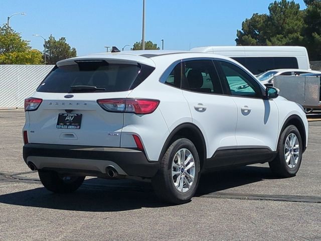 Used 2021 White Ford SE image 8