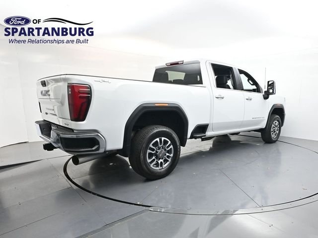 Used 2025 White GMC SLT image 7