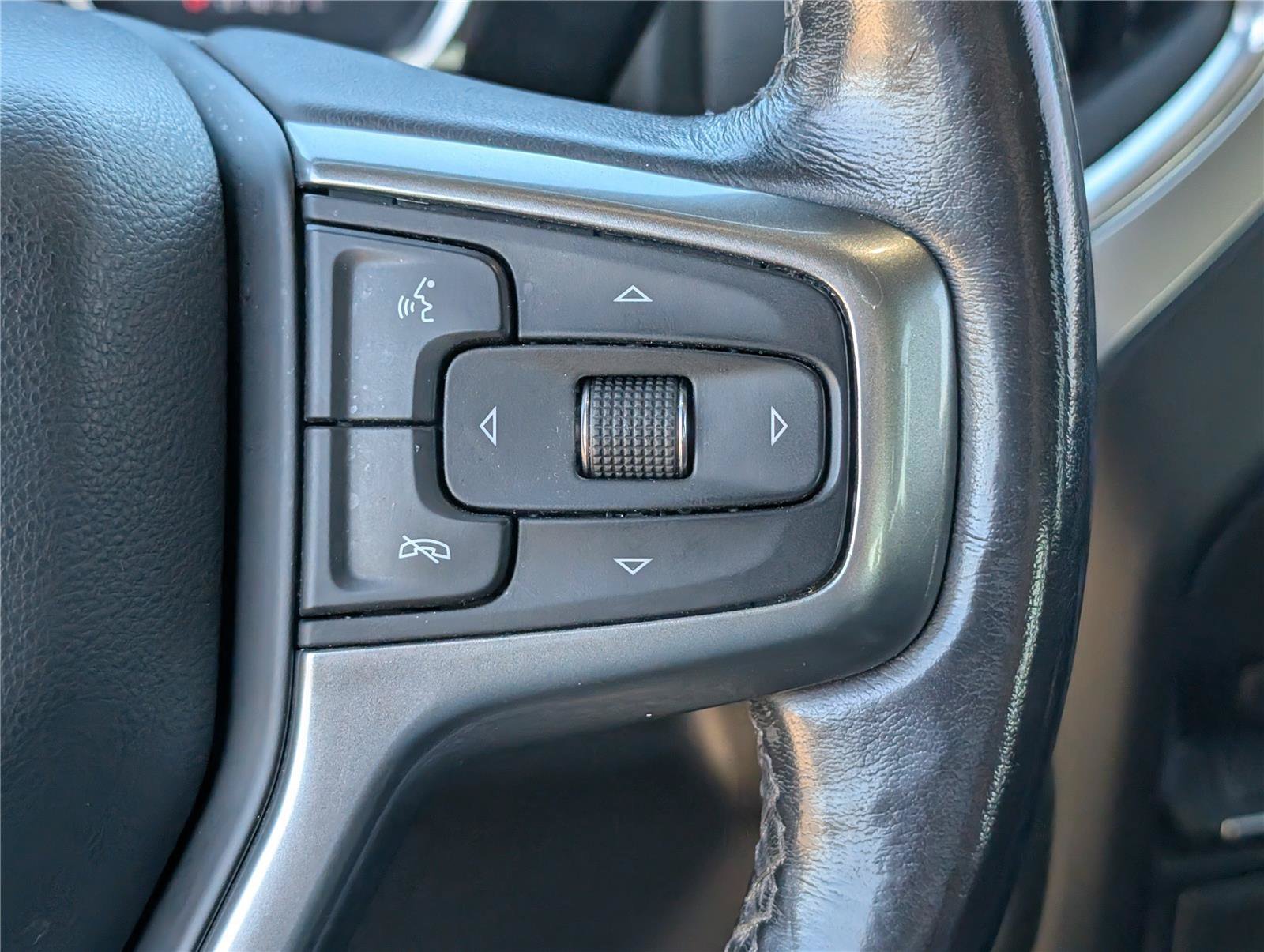 2021 Chevrolet Silverado 1500 LT - Photo 18
