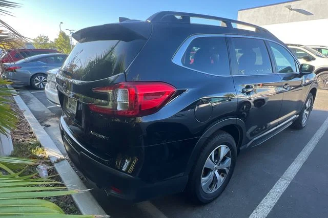 Used 2025 Black Subaru Premium image 7