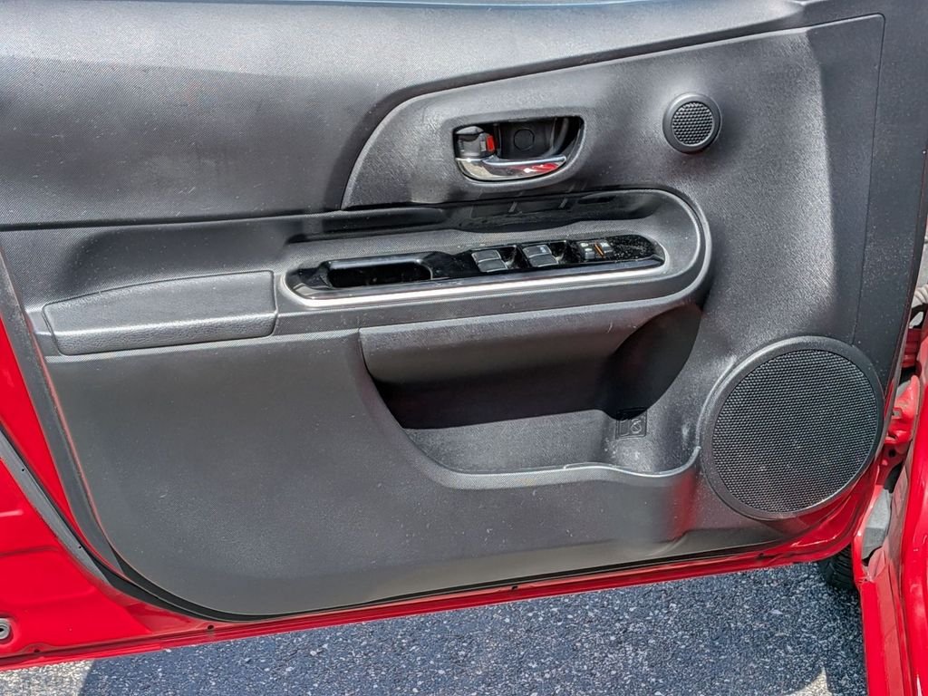 2016 Toyota Prius c Four - Photo 17