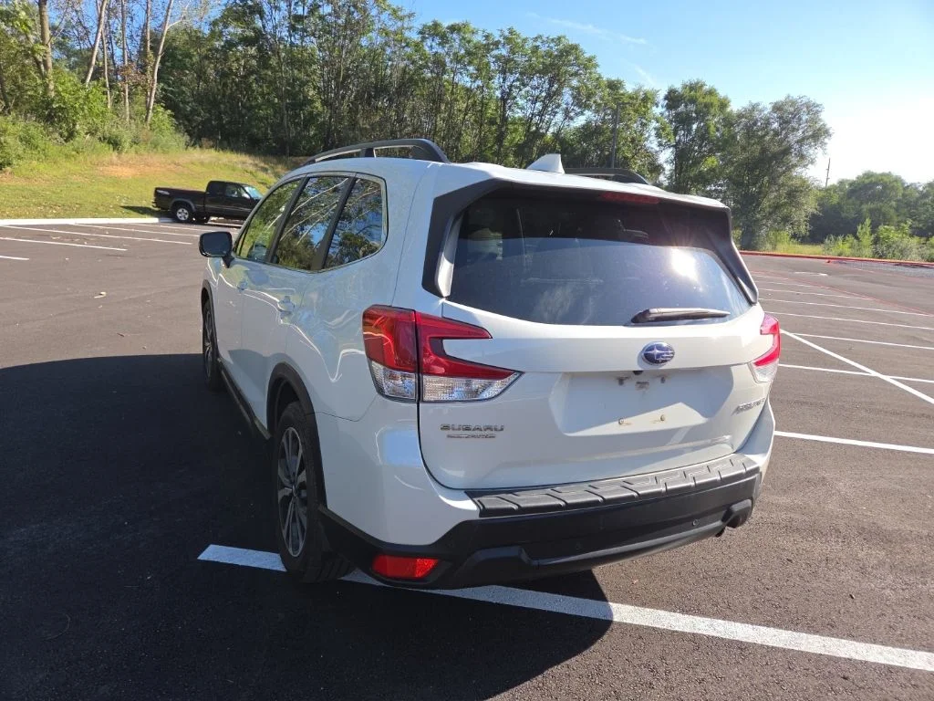 Used 2019 White Subaru Limited image 29