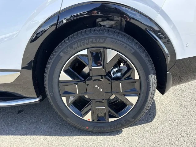 Certified Used 2026 White Kia SX-Prestige image 26