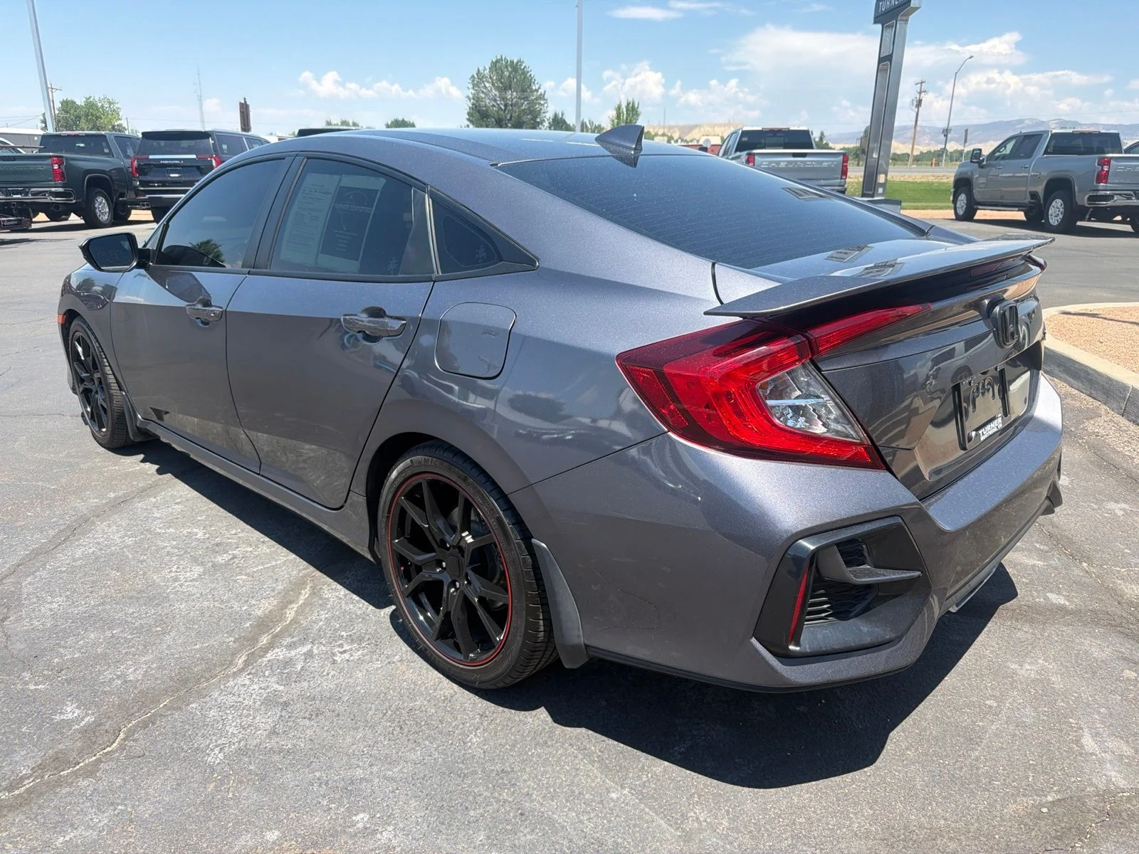 Used 2020 Silver Honda Si image 6