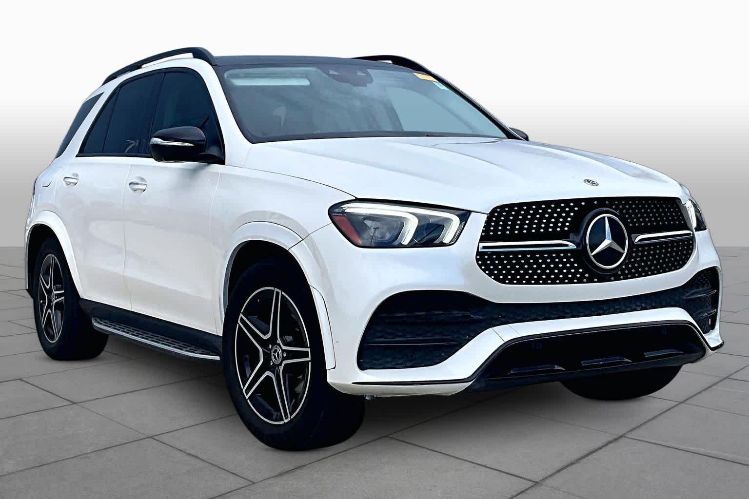 Used 2022 MANUFAKTUR Diamond White Metallic Mercedes-Benz GLE 350 image 3
