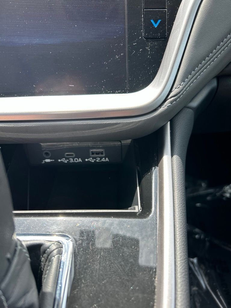 Certified Used 2025 White Subaru Onyx Edition image 24