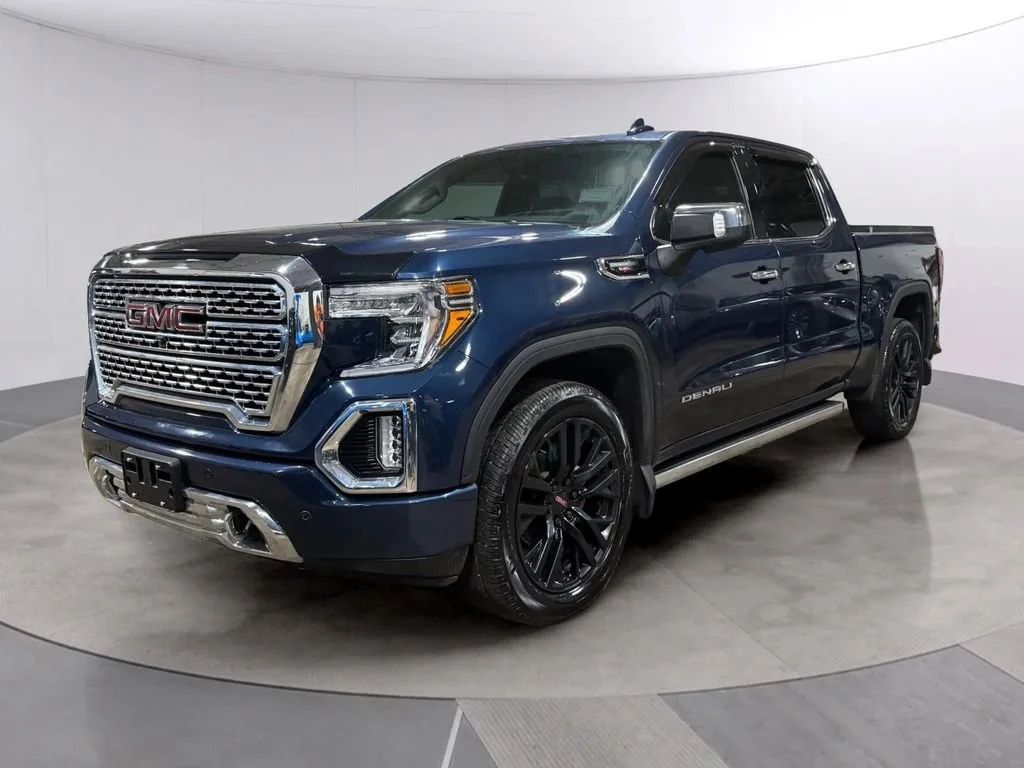 Used 2022 Pacific Blue Metallic GMC Denali image 7