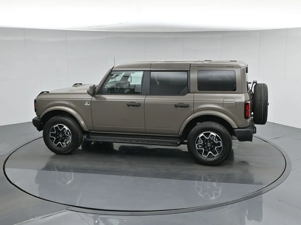 New 2026 Marsh Gray Ford Outer Banks image 53