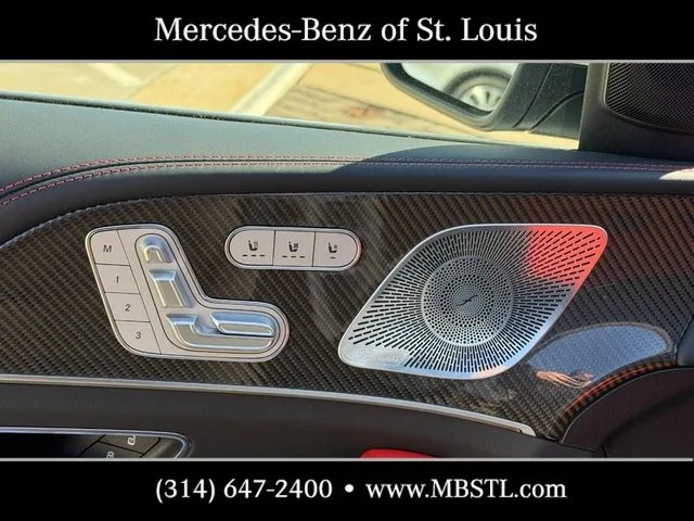 New 2026 MANUFAKTUR Moonlight White Metallic Mercedes-Benz AMG® GLE 53 4MATIC+ Coupe image 13
