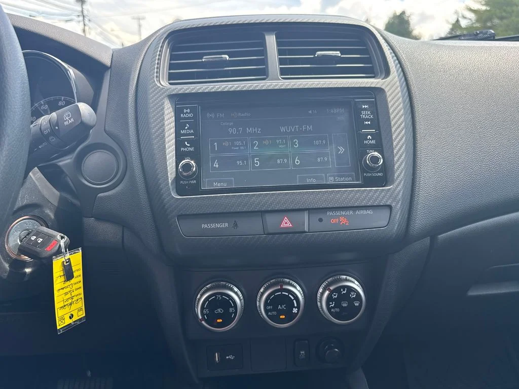 2024 Mitsubishi Outlander Sport ES - Photo 17