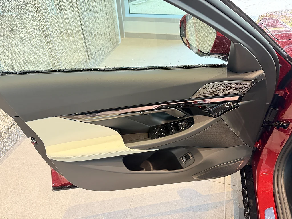 New 2027 Vegas Red Metallic BMW 530i xDrive image 11