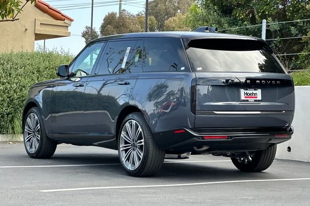 New 2026 Varesine Blue Land Rover SE image 3