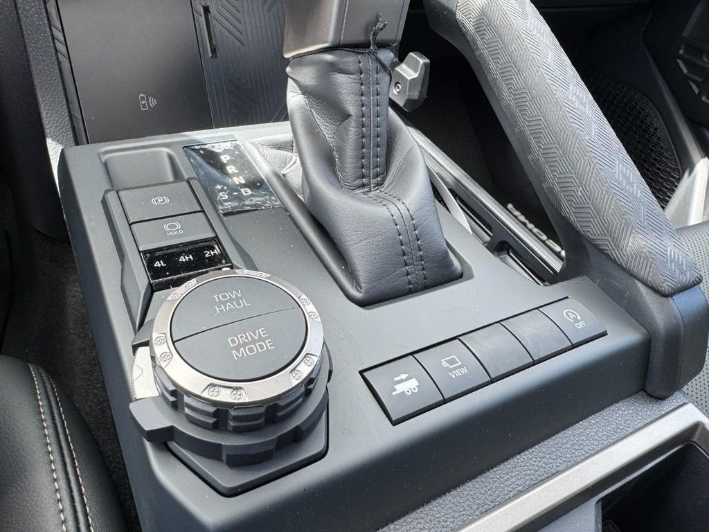 2026 Toyota Tacoma Limited - Photo 18