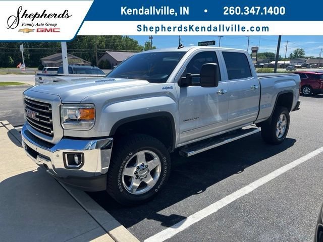 Used 2015 QUICKSILVER METALLIC GMC SLT image 1