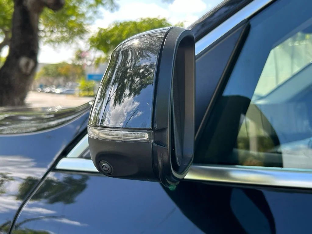 Certified Used 2025 Black BMW xDrive40i image 30