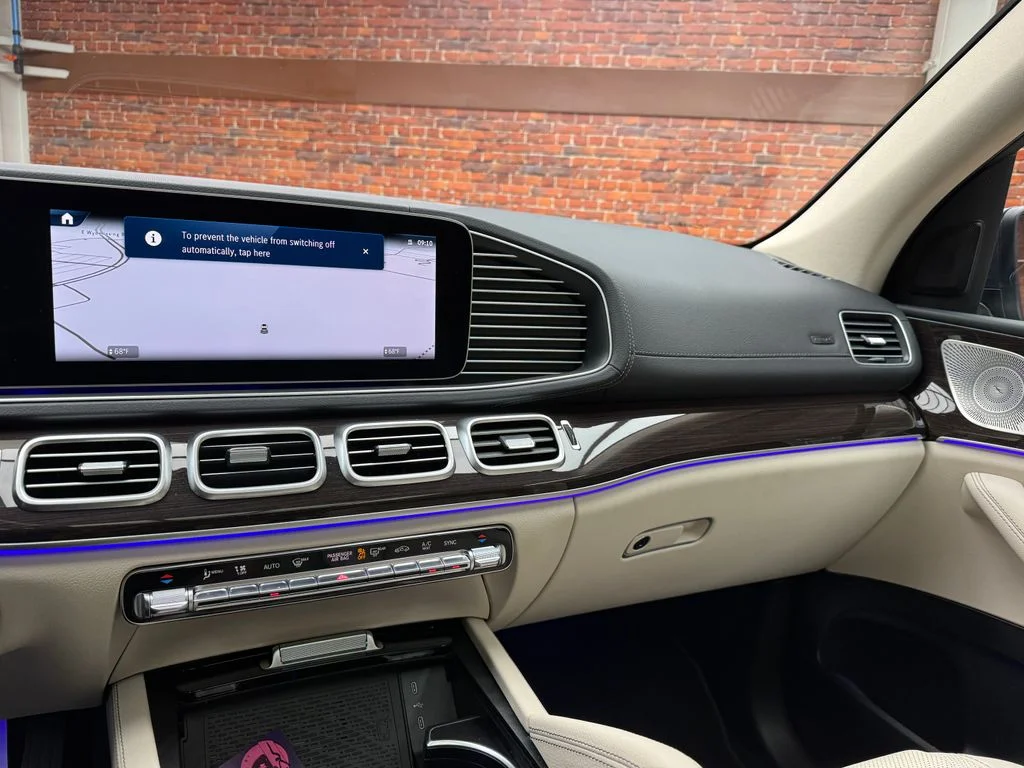 Used 2026 Blue Mercedes-Benz GLS 450 image 15
