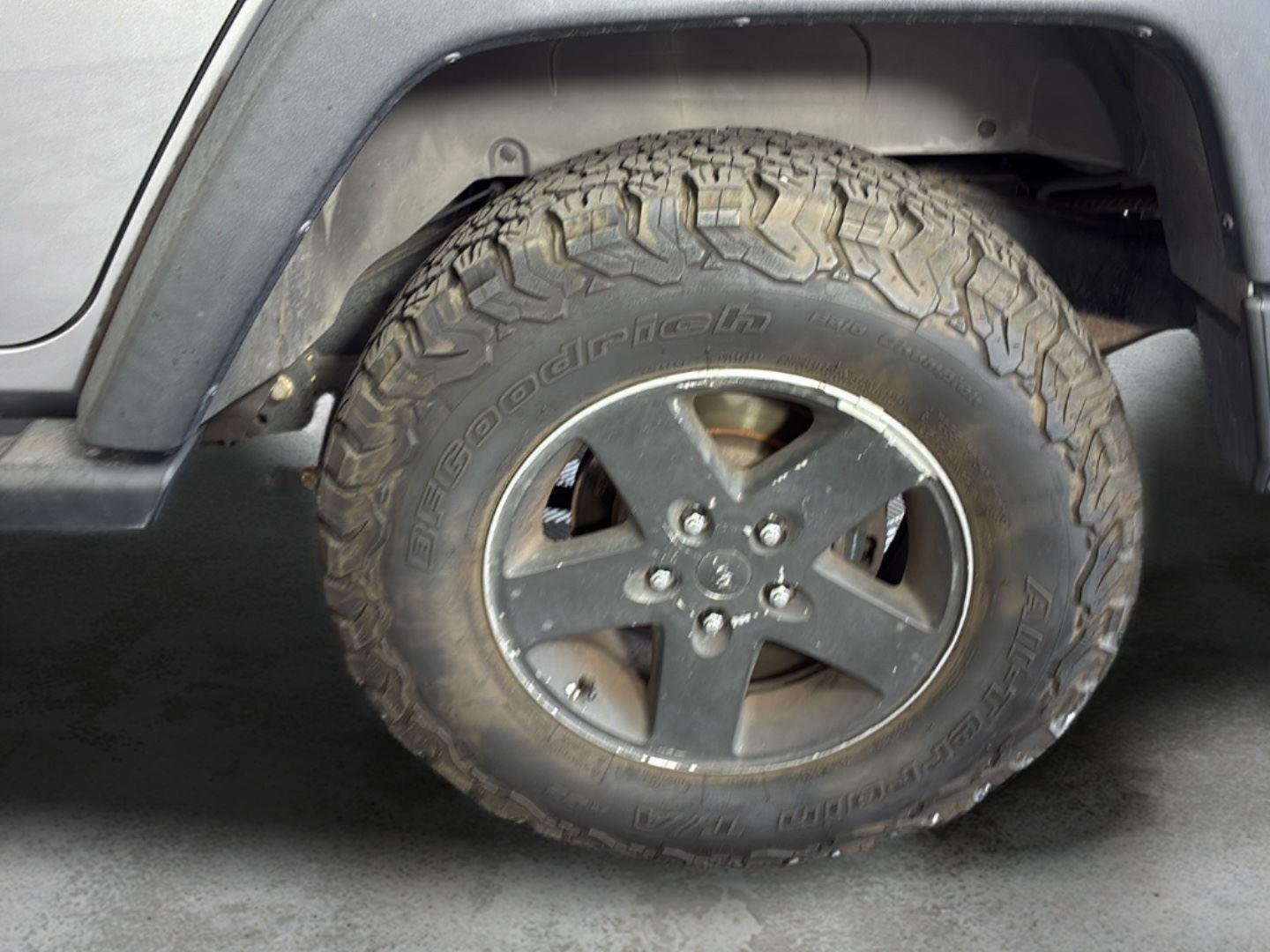 Used 2013 Billet Silver Metallic Jeep Sport image 14
