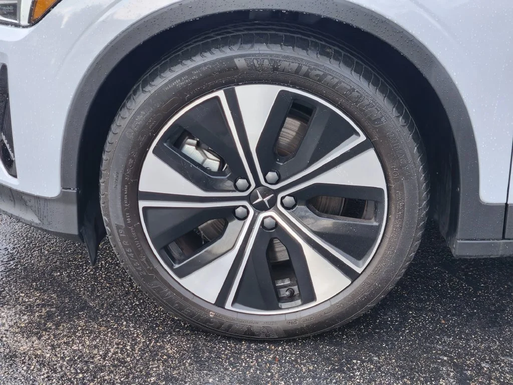 Used 2023  Polestar Long Range Dual Motor image 10