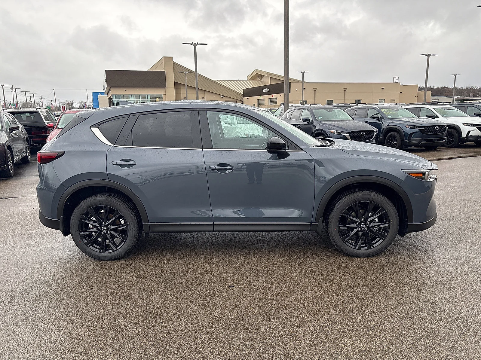 2025 Mazda CX-5 S Carbon Edition - Photo 2