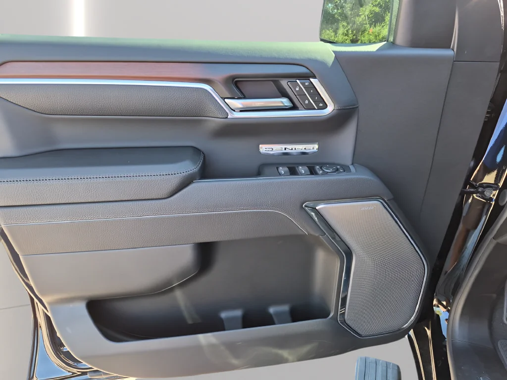 2026 GMC Sierra 1500 Denali - Photo 16