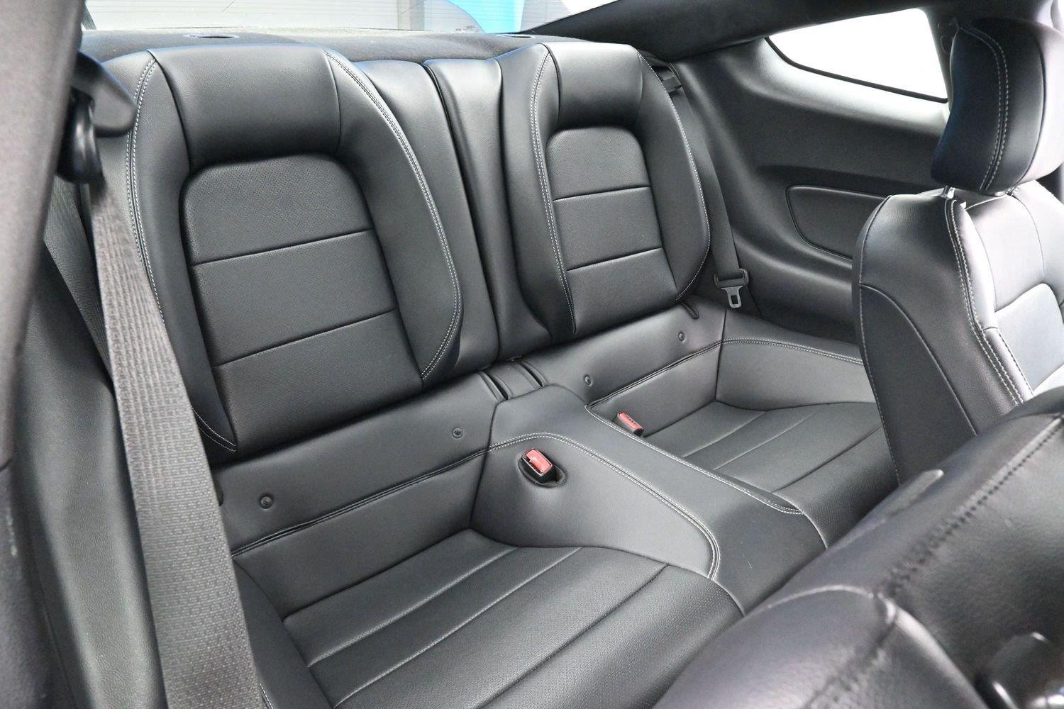 Used 2017 Grabber Blue Ford GT Premium image 30