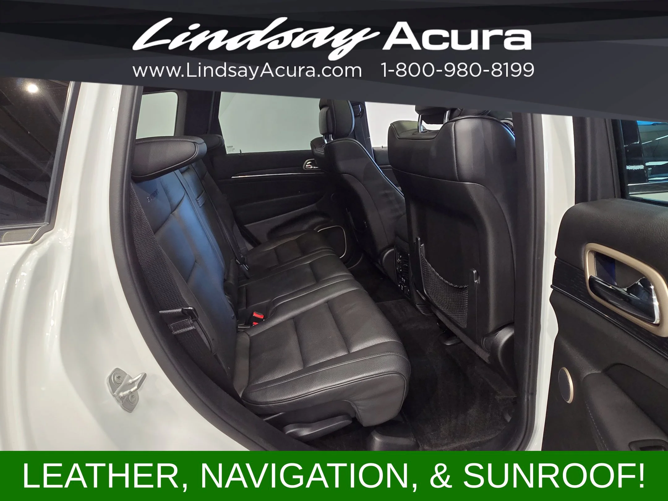 Used 2015 Bright White Clearcoat Jeep Summit image 10