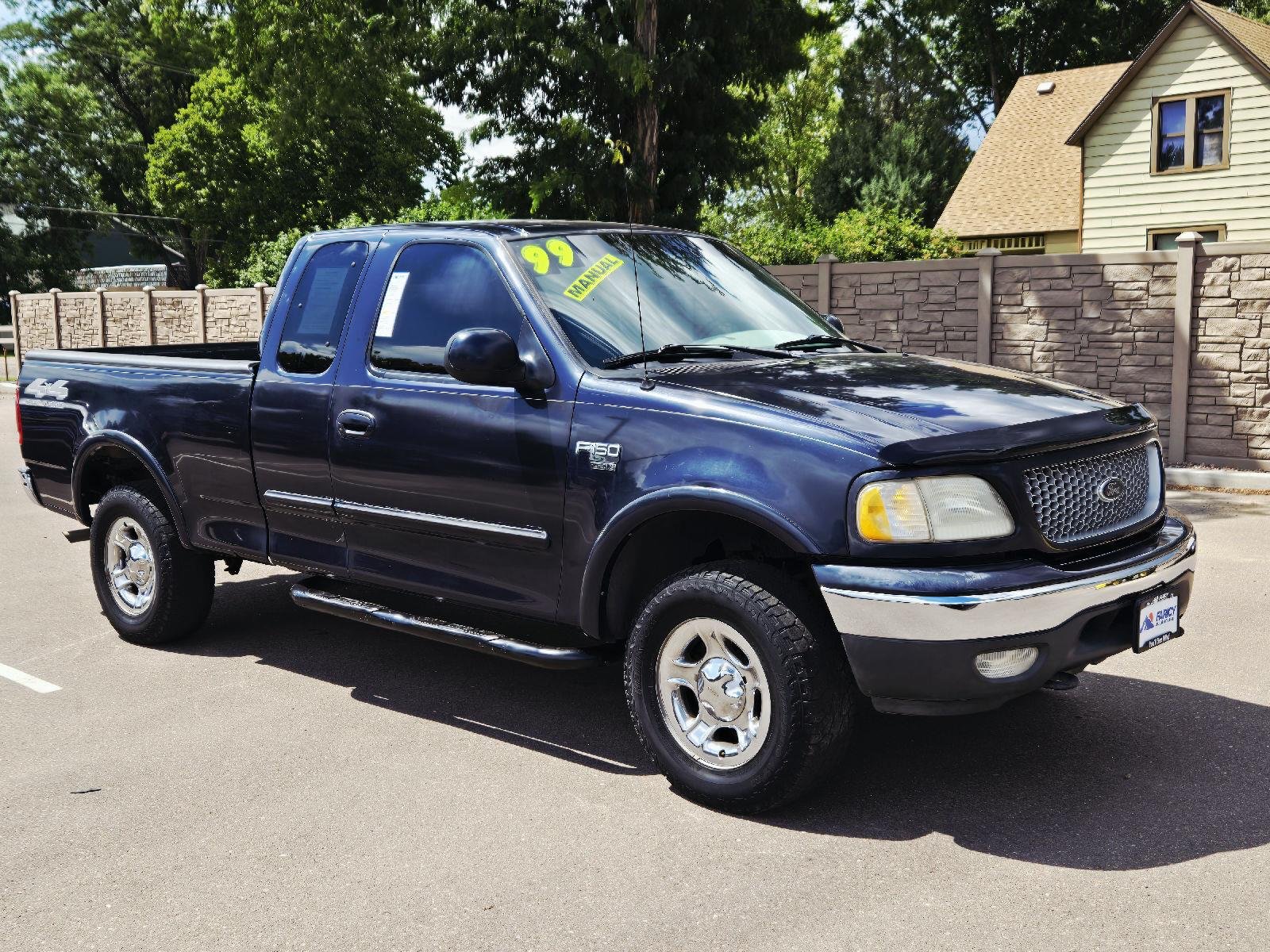 Used 1999 BLUE Ford Lariat image 3