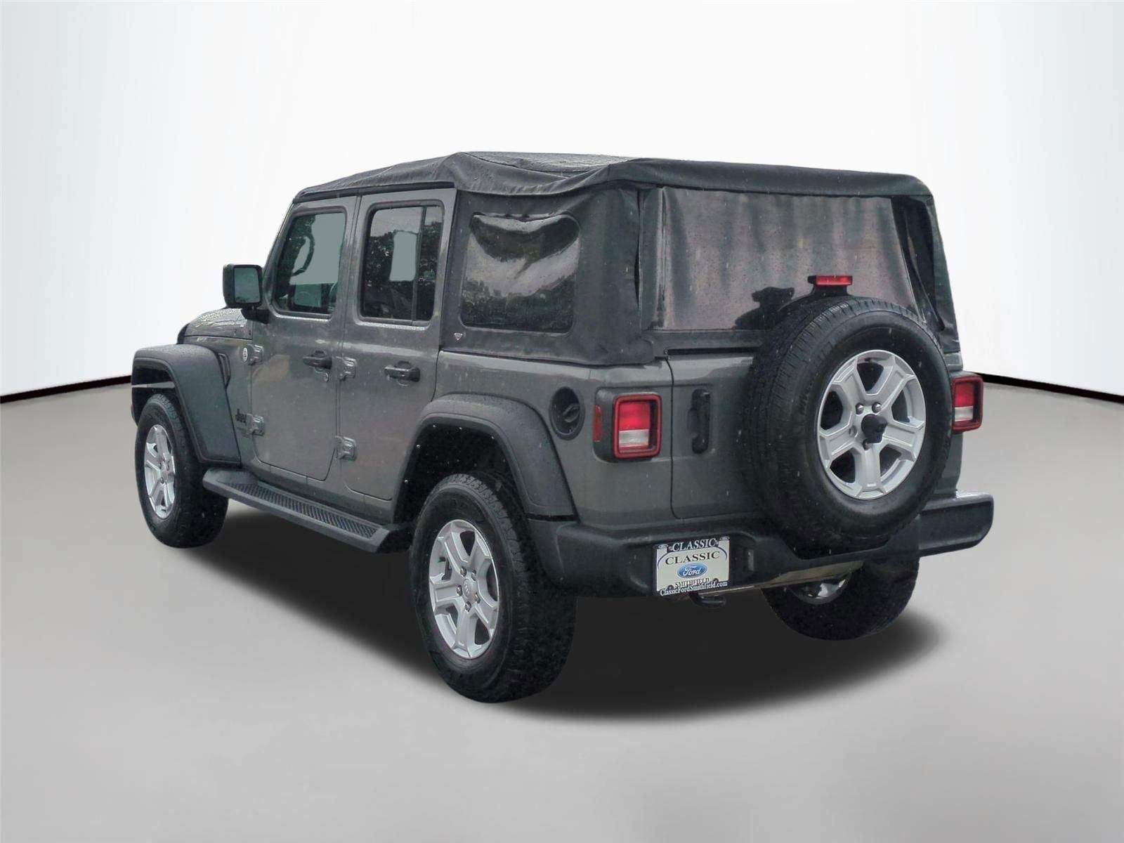 Used 2021 Granite Crystal Metallic Clearcoat Jeep Unlimited Sport S image 3