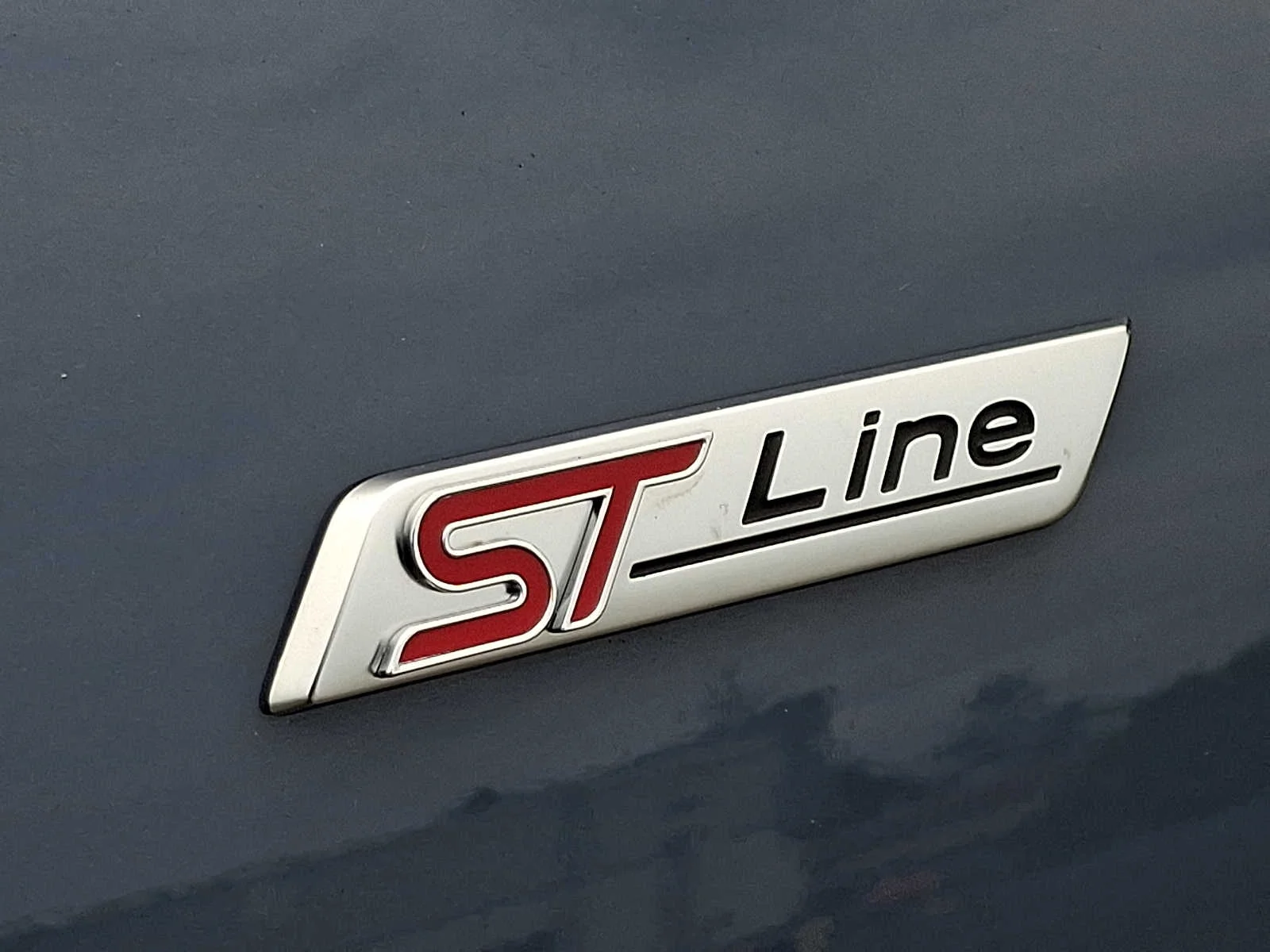 Used 2023 Vapor Blue Ford ST-Line image 31