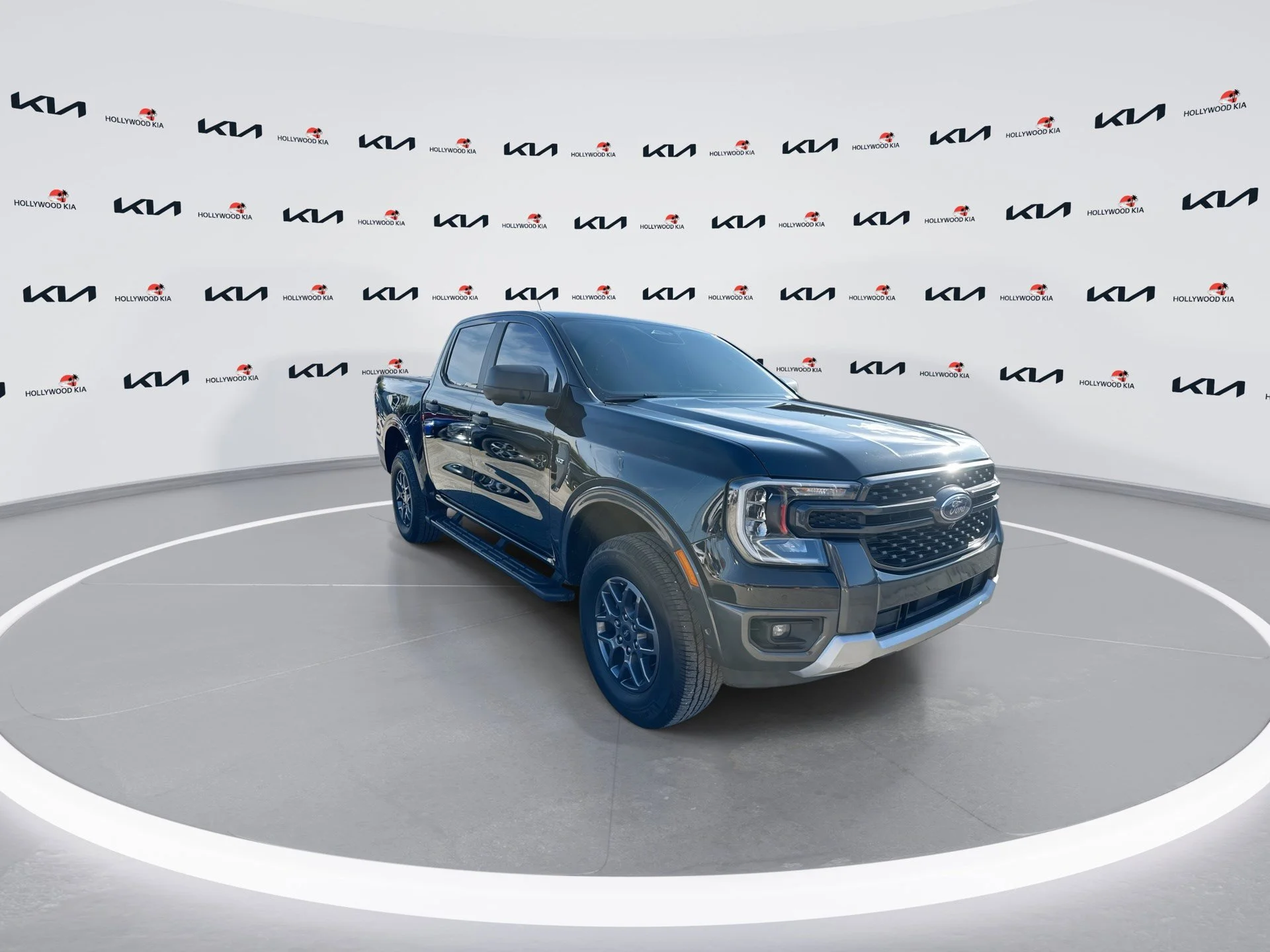 Used 2024 Shadow Black Ford XLT image 2