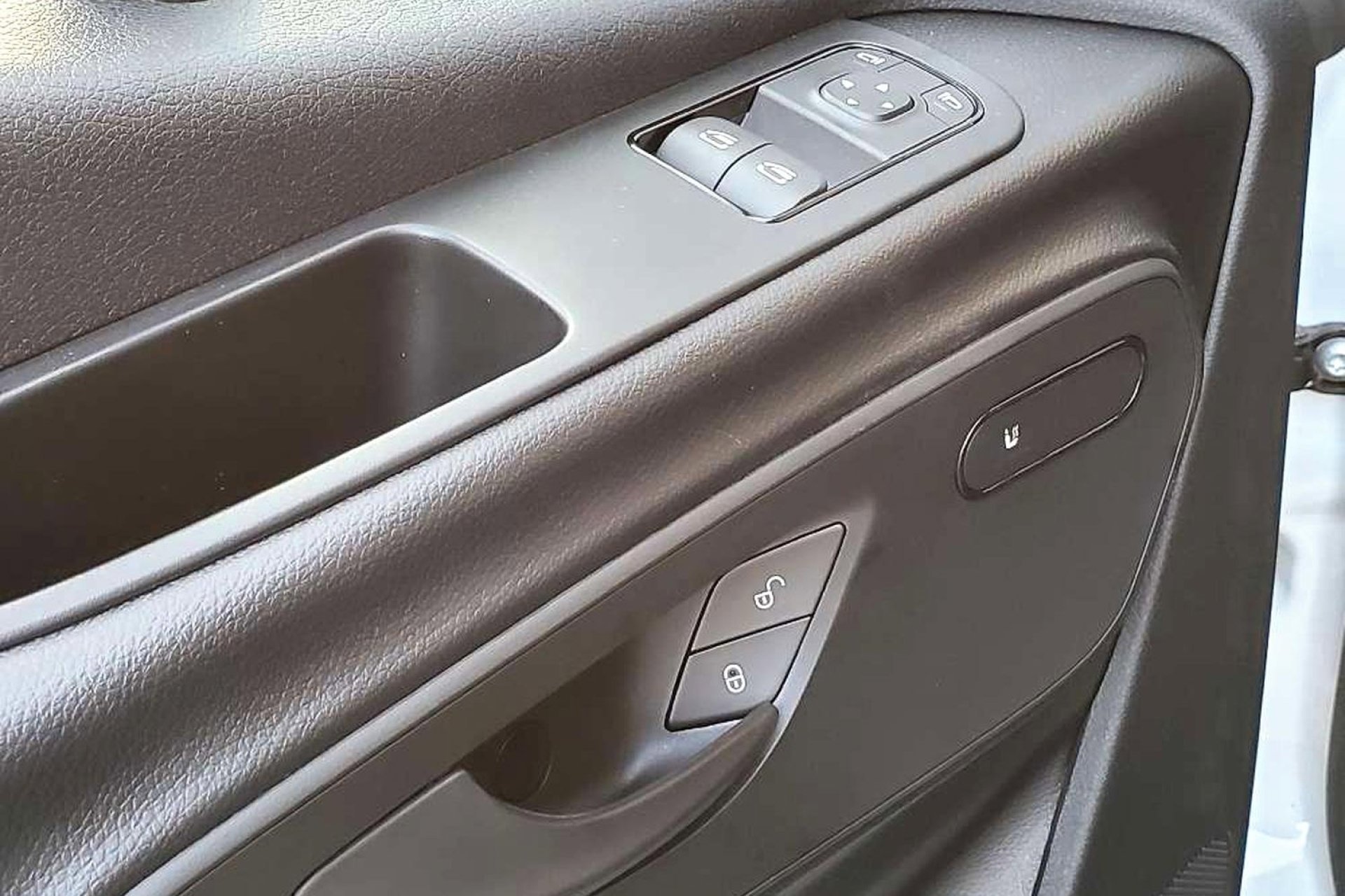 2025 Mercedes-Benz Sprinter Cargo Van Base - Photo 35