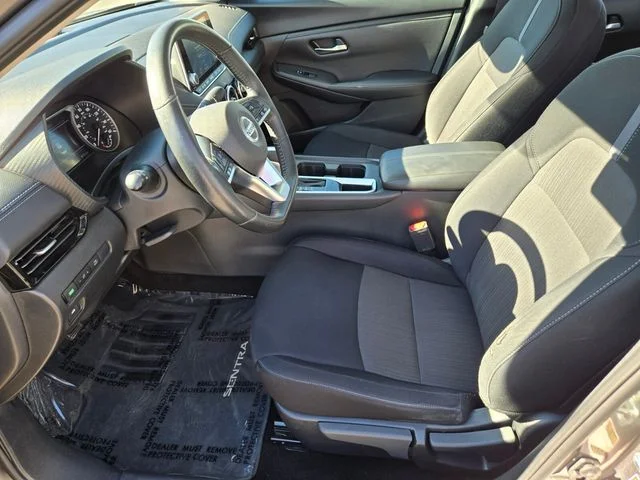 Used 2023 Gray Nissan SV image 10