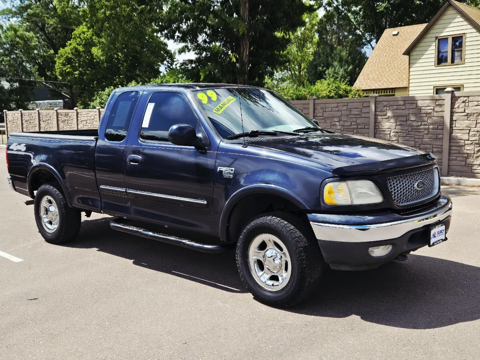 Used 1999 BLUE Ford Lariat image 3