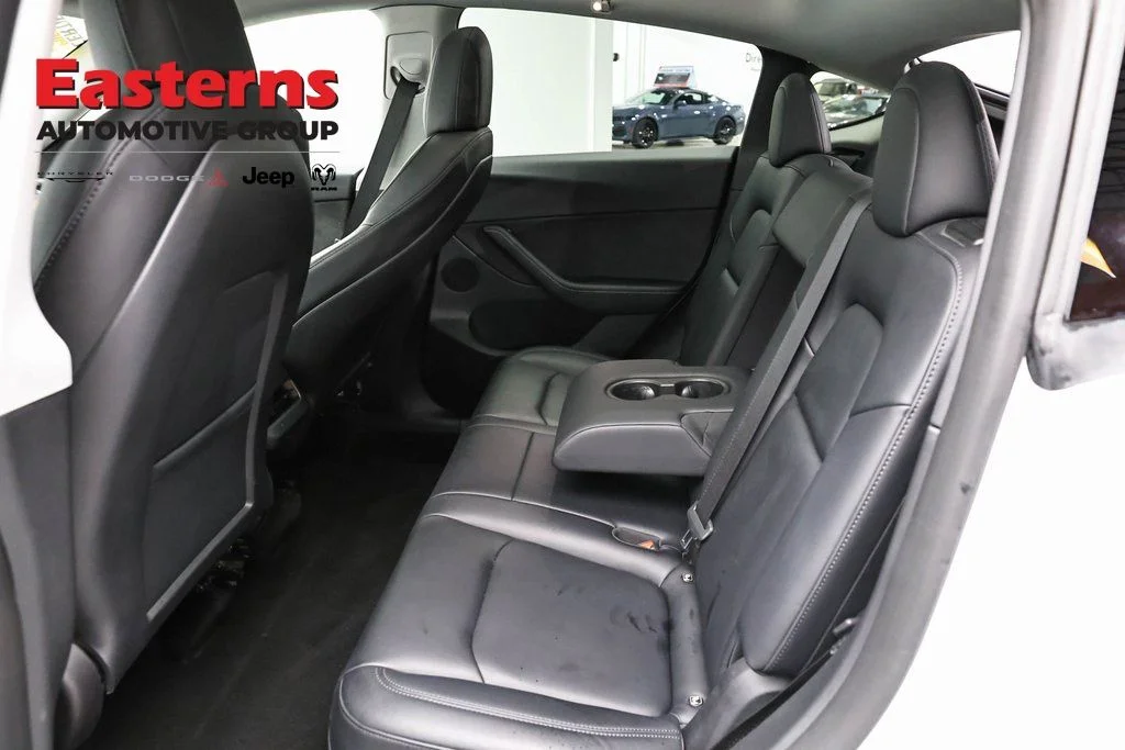 Used 2022 White Tesla Long Range image 17