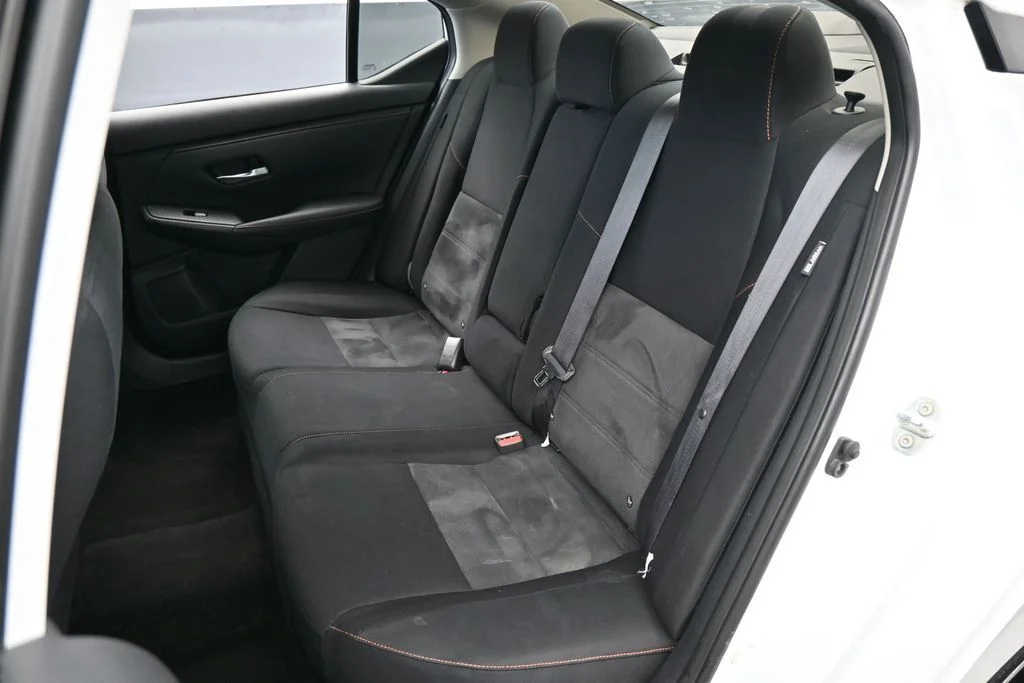 Used 2020 Aspen White Tricoat Nissan SR image 34