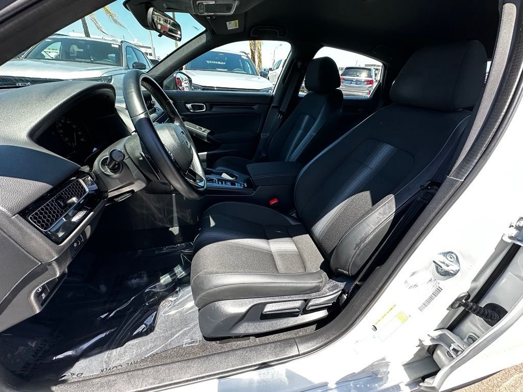 Used 2024  Honda Sport image 21