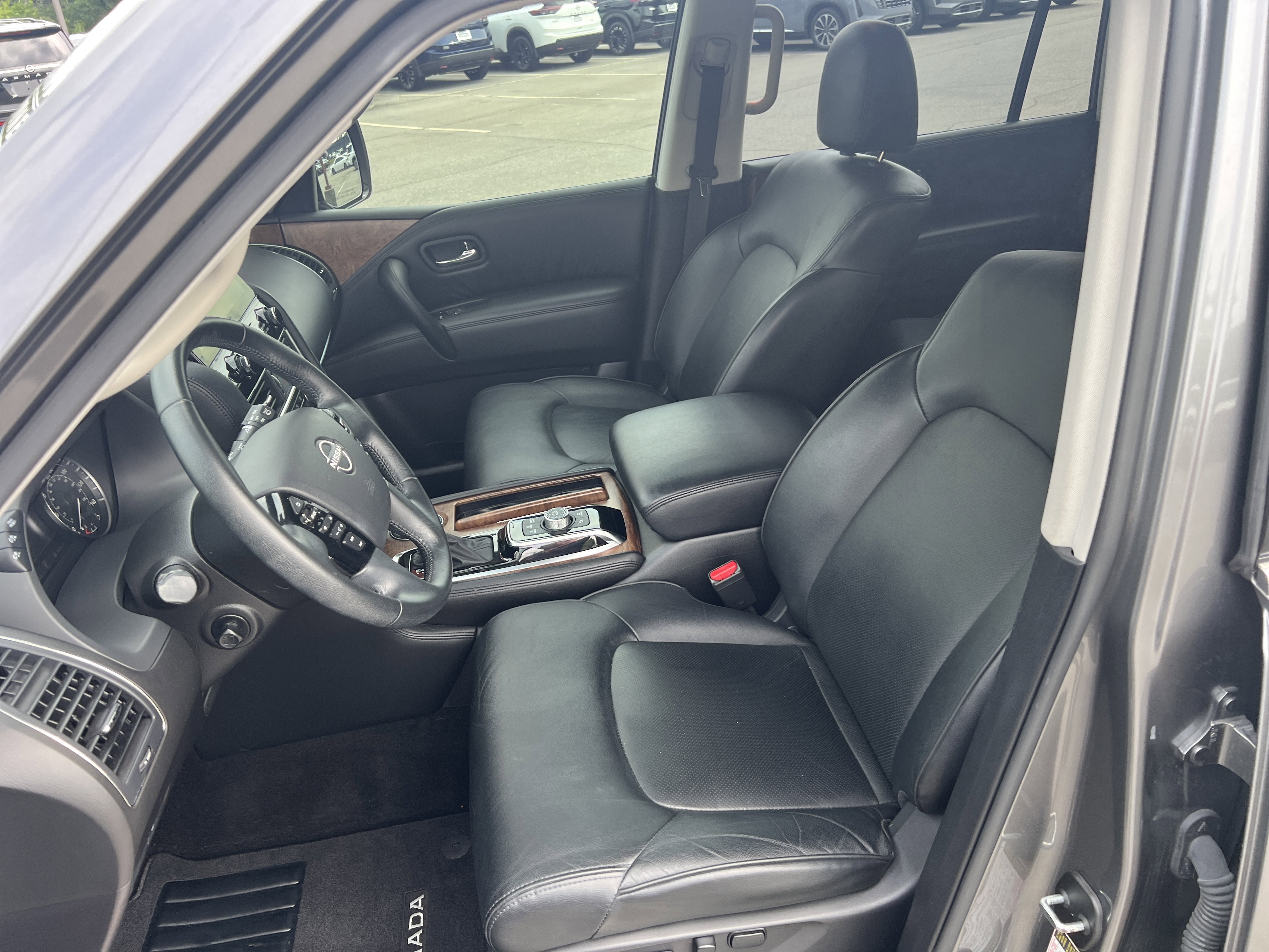 Certified Used 2022 Gun Metallic Nissan SL image 13