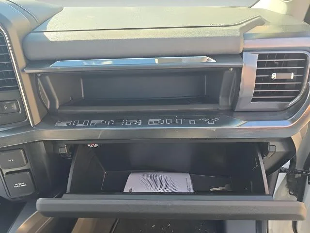 2025 Ford F-250 Super Duty Lariat - Photo 38