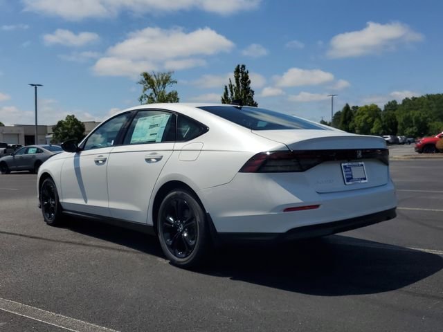 2025 Honda Accord SE - Photo 6