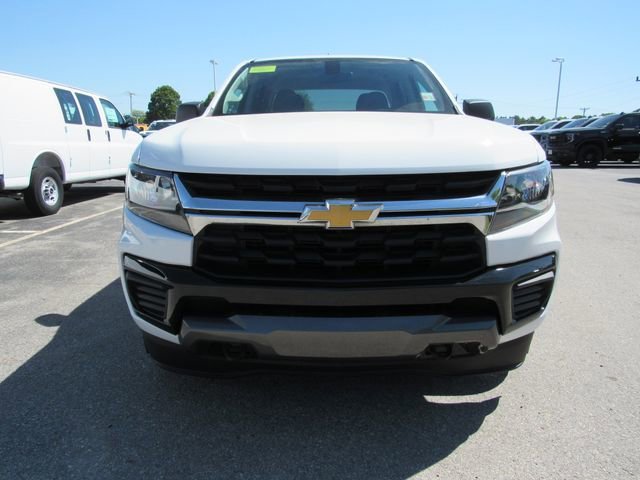 Used 2022 Summit White Chevrolet WT image 5