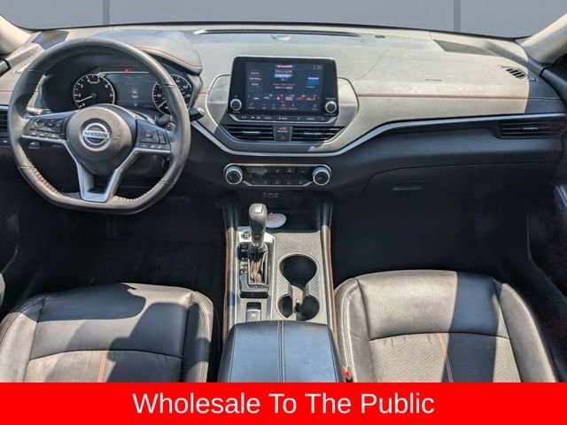 Used 2022 White Nissan 2.5 SR image 14