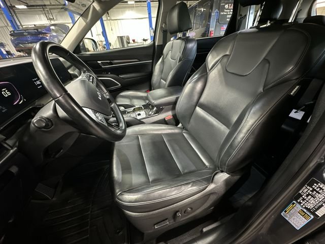 Certified Used 2023 Gravity Gray Kia S image 17